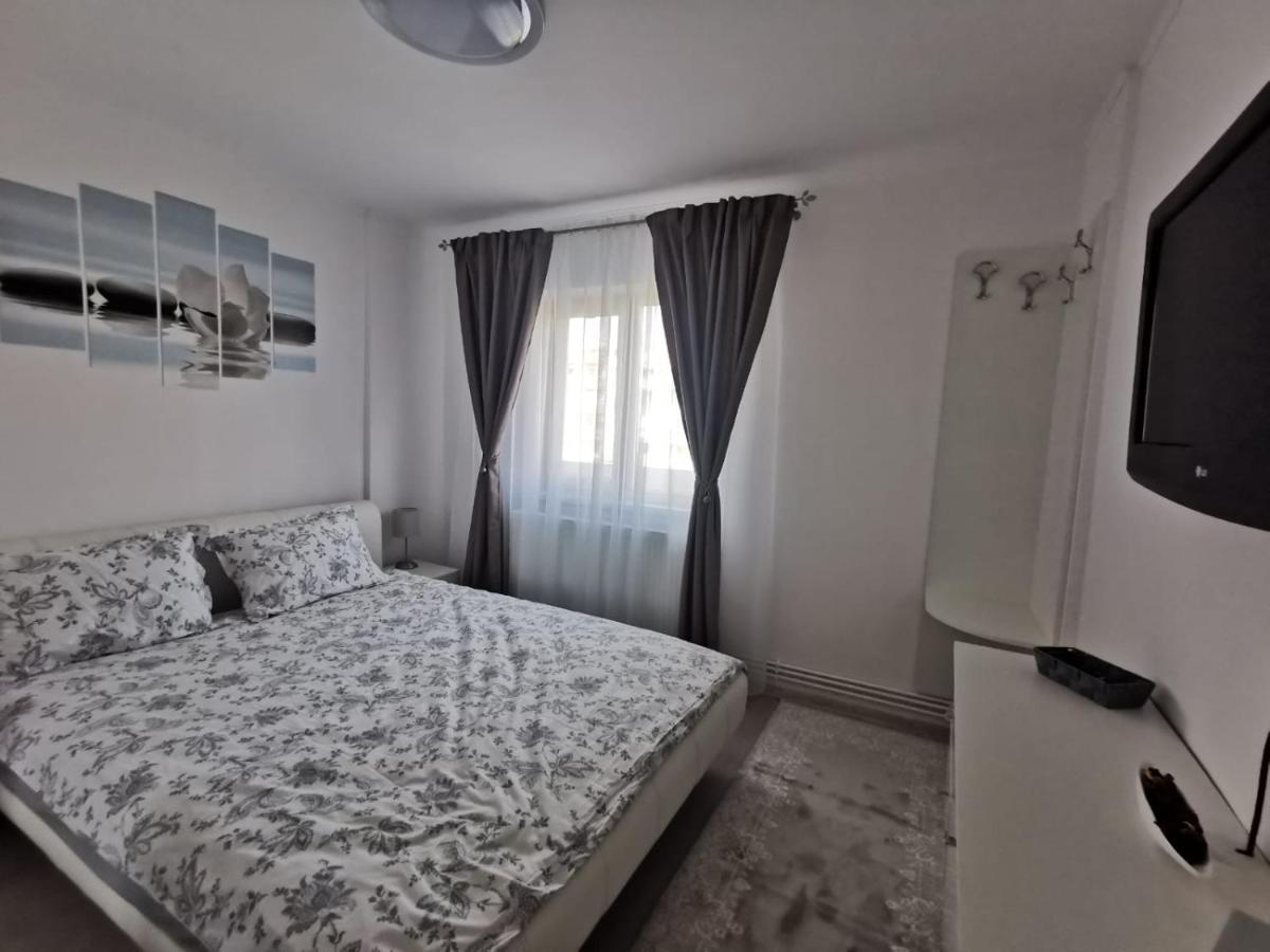 Apartament Regim Hotelier Ντέβα Εξωτερικό φωτογραφία