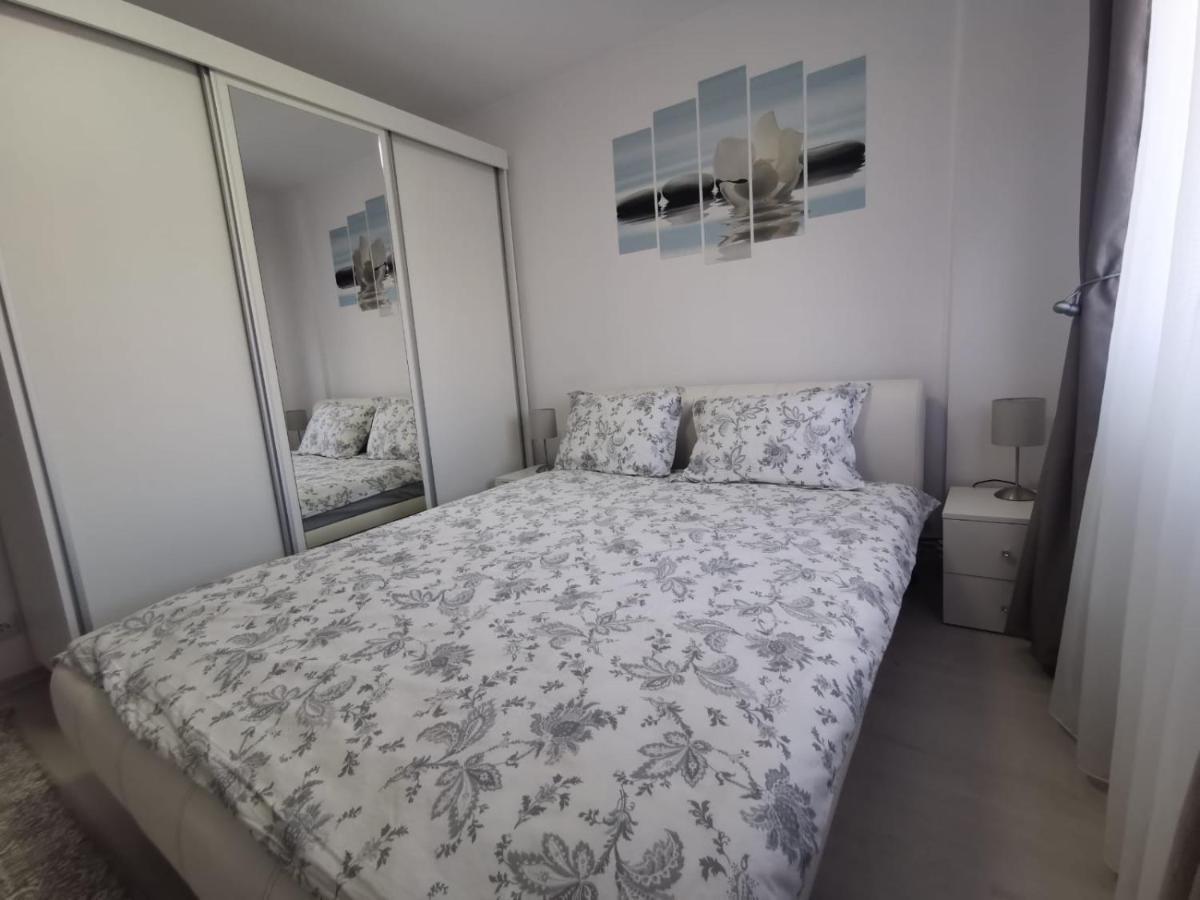 Apartament Regim Hotelier Ντέβα Εξωτερικό φωτογραφία